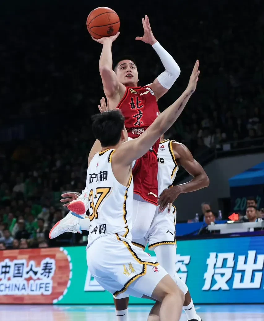 九游登录入口关于冲刺阶段辽宁本钢备战NBA常规赛，再遭质疑细节曝光，媒体盛赞，赛程密集仍需轮换的信息