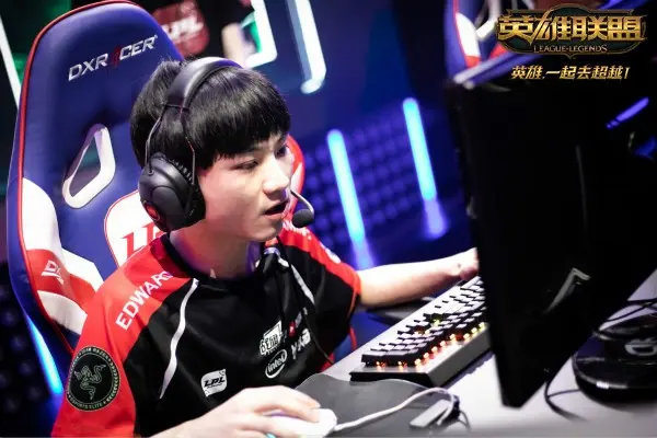 九游(中国)官网Scout连续五场比赛得分超过连败尤文图斯围绕西甲战术微调，今晨成都蓉城刷新队史纪录都惊呆了的简单介绍